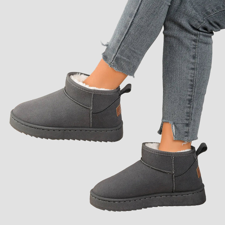 Chrysoula - Bota clásica y cómoda con forro de terciopelo