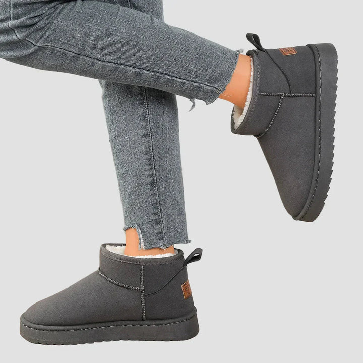 Chrysoula - Bota clásica y cómoda con forro de terciopelo