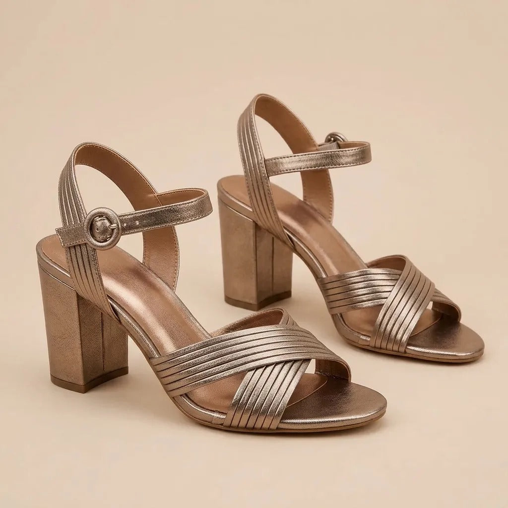 Calíope - Sandalias elegantes con tiras