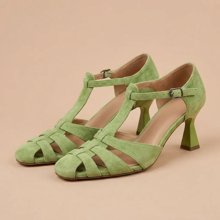Aria – Elegant sandal med mellemhøj hæl