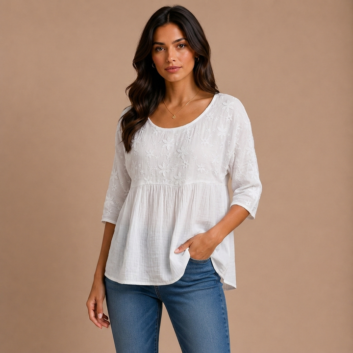 Nicole - Blusa de patchwork con flores bordadas