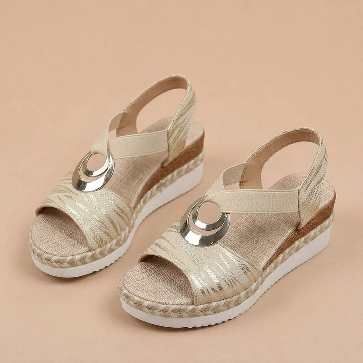 Sandalias romanas tejidas