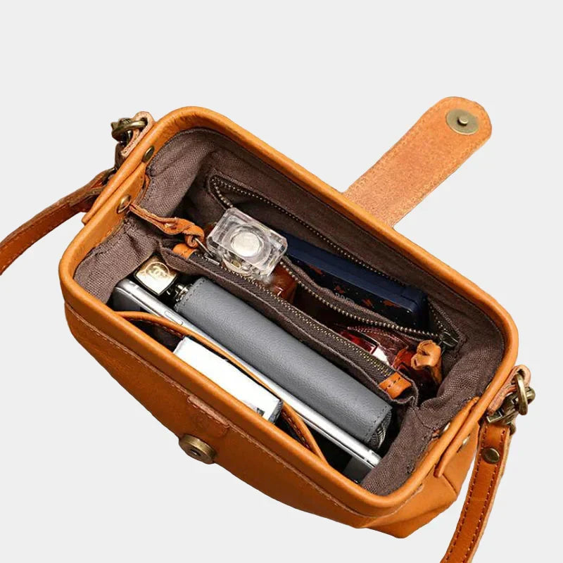 Ιβυ – Mini-crossbody-taske i læder